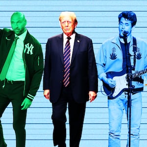 Chris Hemsworth, Derek Jeter, Donald Trump, John Mayer, Pete Davidson 6'3" height comparison, photo composite illustration