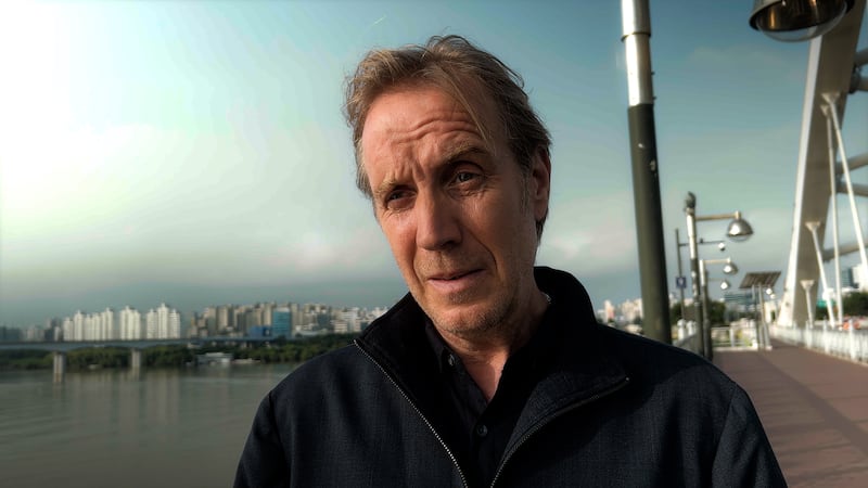 Rhys Ifans.