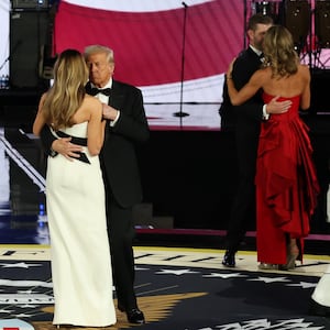 Trump and co. dance at ball