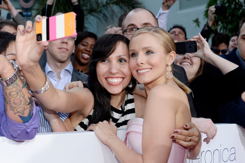articles/2014/03/14/a-fan-night-out-the-return-of-veronica-mars/140314-veronica-mars-bixby-tease_zysx1r