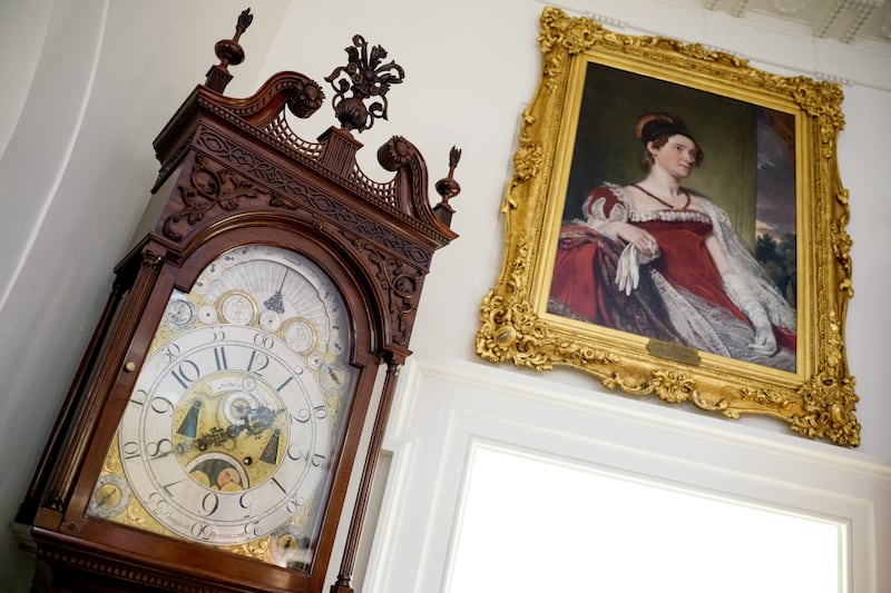 WASHINGTON, DC - JULY 08: A clock, that U.S. President Donald Trump said he took from the State Department is visible as Trump talks about redecorating the Cabinet Room during a cabinet meeting at the White House on July 08, 2025 in Washington, DC. Trump discussed the recent flash flooding tragedy in Central Texas where at least 109 people have died, and other topics during the portion of the meeting that was open to members of the media. (Photo by Andrew Harnik/Getty Images)