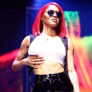 180525-stereo-Teyana-Taylor-tease_x0qmce